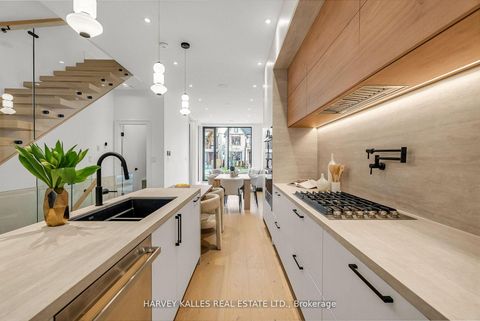 Photo 12 at 192 Woburn Avenue, Lawrence Park North, Toronto