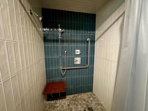 Photo 10 at 1106 - 121 Ling Road, West Hill, Toronto
