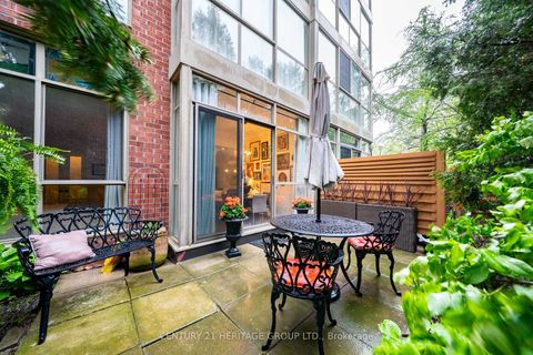 Photo 23 at 146 - 24 Southport Street, Swansea, Toronto