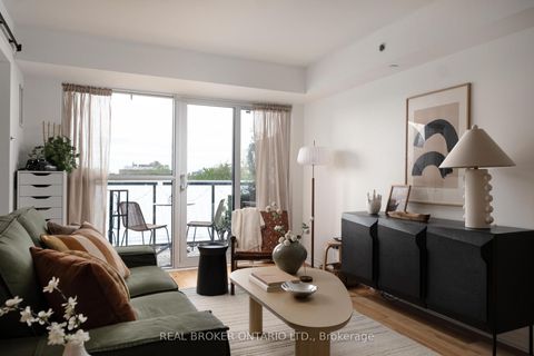 Photo 1 at 510 - 35 Saranac Boulevard, Lawrence, Toronto