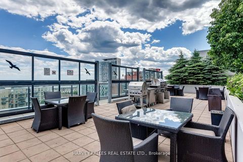 Photo 25 at 401 - 600 Fleet Street, Niagara, Toronto