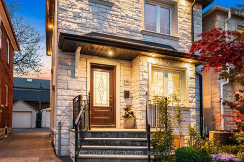 Photo 2 at 556 Davisville Avenue, Mount Pleasant East, Toronto