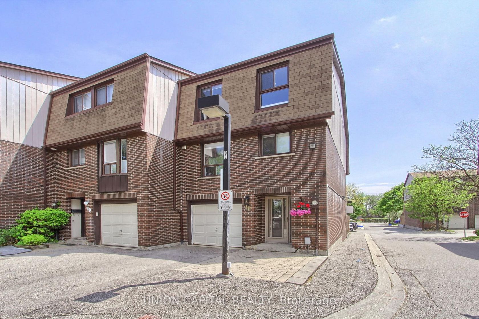 19 - 11 Plaisance Road, North Richvale, Richmond Hill photo 4