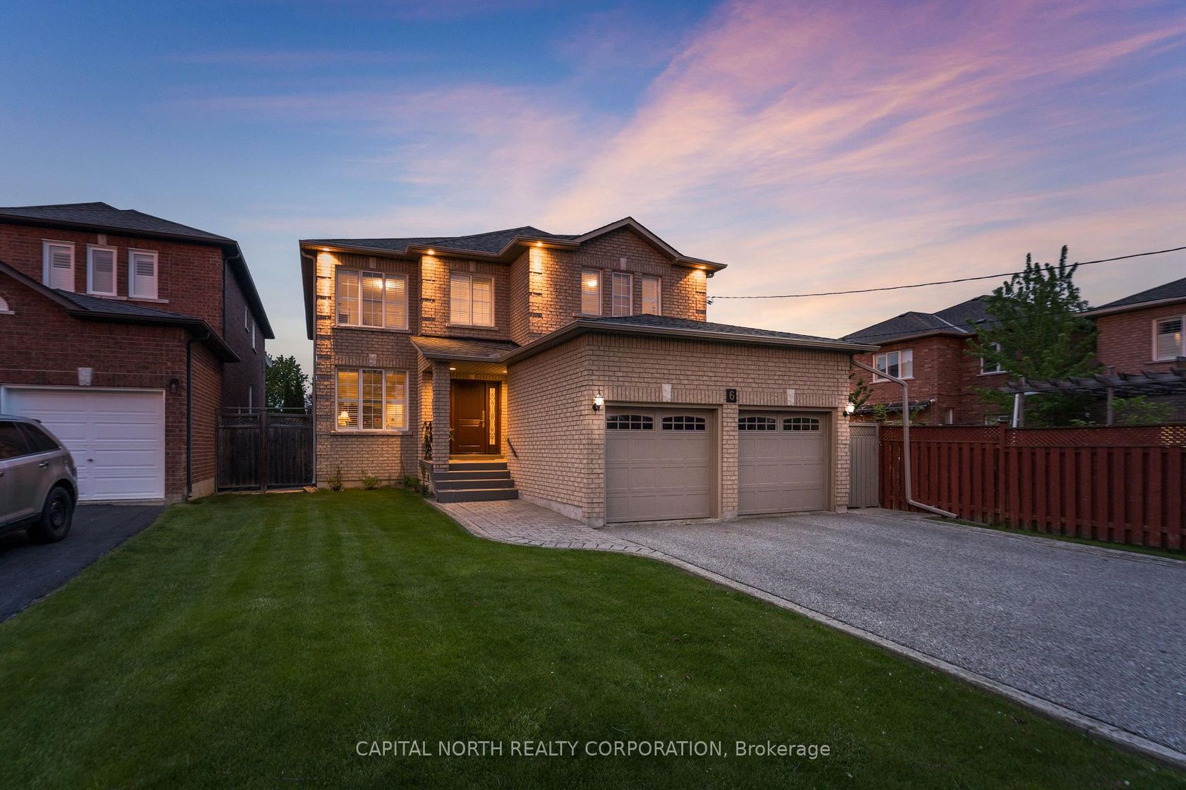 6 Veerland Drive, Rustic, Toronto 