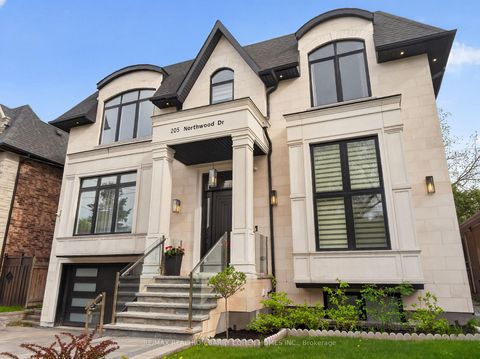 Photo 1 at 205 Northwood Drive, Newtonbrook East, Toronto