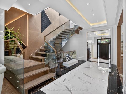 Photo 3 at 205 Northwood Drive, Newtonbrook East, Toronto