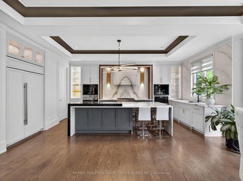 Photo 18 at 205 Northwood Drive, Newtonbrook East, Toronto
