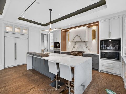 Photo 19 at 205 Northwood Drive, Newtonbrook East, Toronto