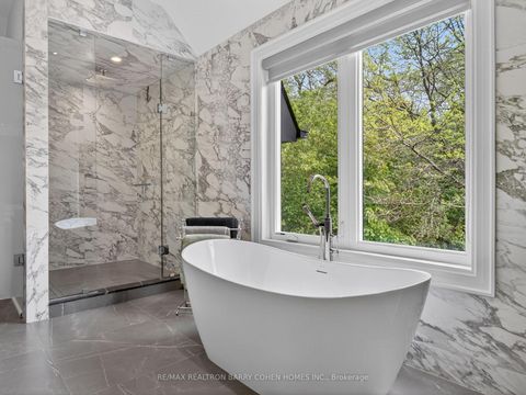 Photo 30 at 205 Northwood Drive, Newtonbrook East, Toronto