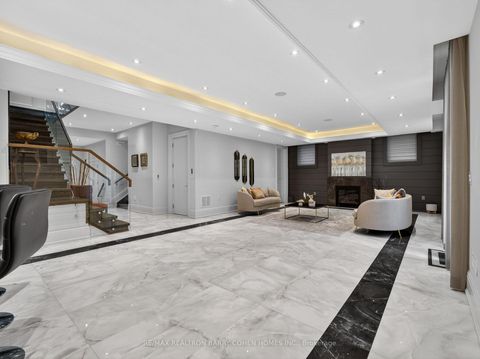 Photo 33 at 205 Northwood Drive, Newtonbrook East, Toronto