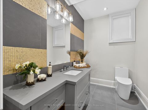 Photo 39 at 205 Northwood Drive, Newtonbrook East, Toronto