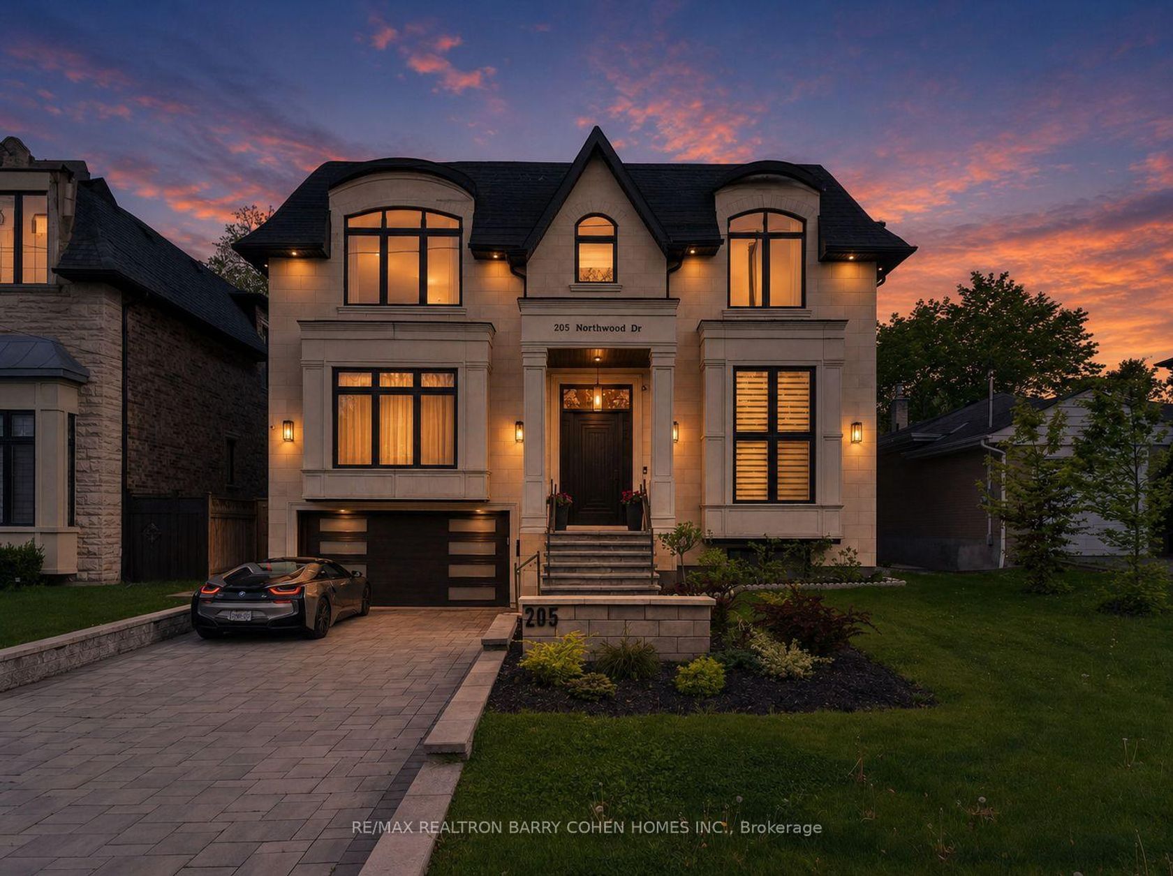 205 Northwood Drive, Newtonbrook East, Toronto 