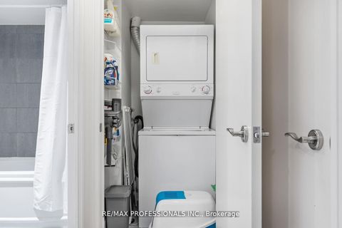Photo 19 at 706 - 18 Harrison Garden Boulevard, Willowdale East, Toronto