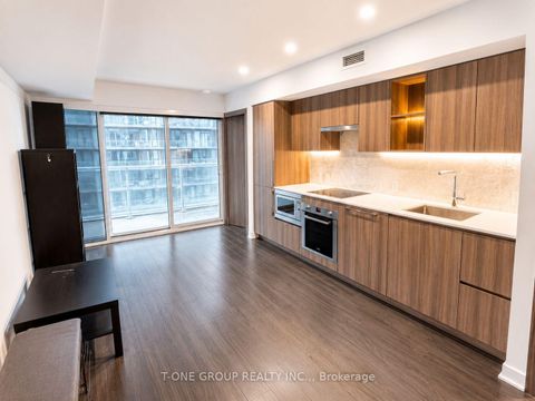 Photo 6 at 1502 - 19 Bathurst Street, Waterfront Communities C1, Toronto