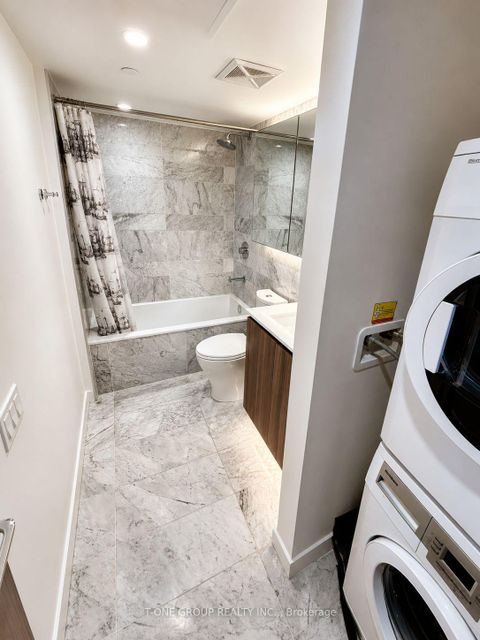Photo 8 at 1502 - 19 Bathurst Street, Waterfront Communities C1, Toronto