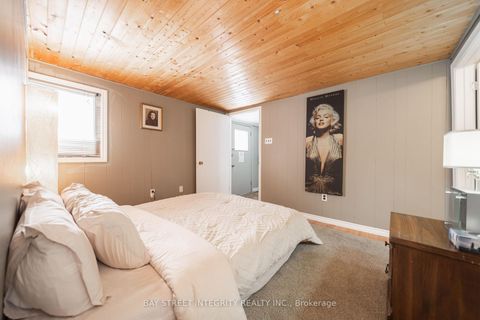 Photo 4 at 74 De La Salle Boulevard, Sutton & Jackson's Point, Georgina