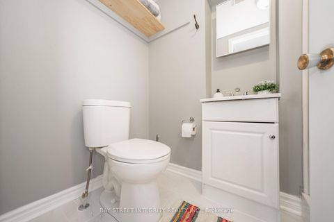 Photo 6 at 74 De La Salle Boulevard, Sutton & Jackson's Point, Georgina