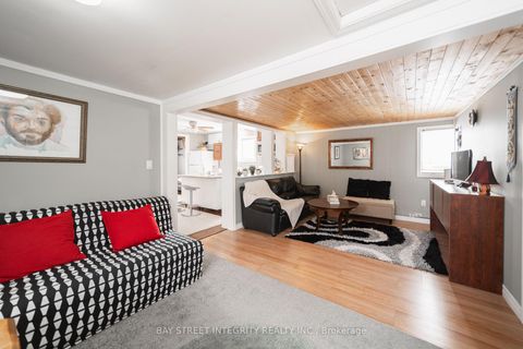 Photo 8 at 74 De La Salle Boulevard, Sutton & Jackson's Point, Georgina