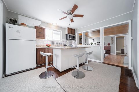 Photo 14 at 74 De La Salle Boulevard, Sutton & Jackson's Point, Georgina