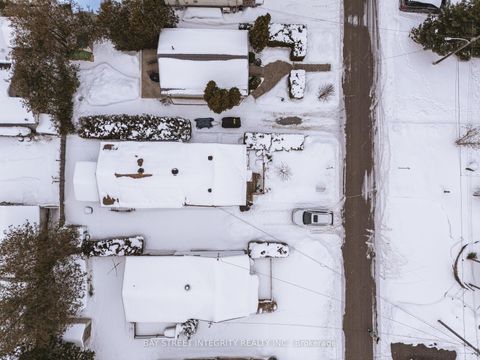 Photo 31 at 74 De La Salle Boulevard, Sutton & Jackson's Point, Georgina