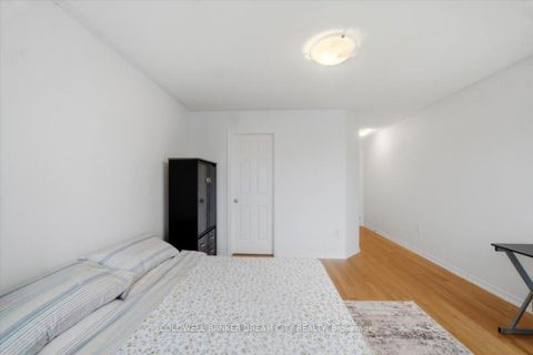 Photo 17 at 559 Midland Avenue, Cliffcrest, Toronto