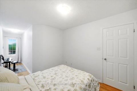 Photo 20 at 559 Midland Avenue, Cliffcrest, Toronto