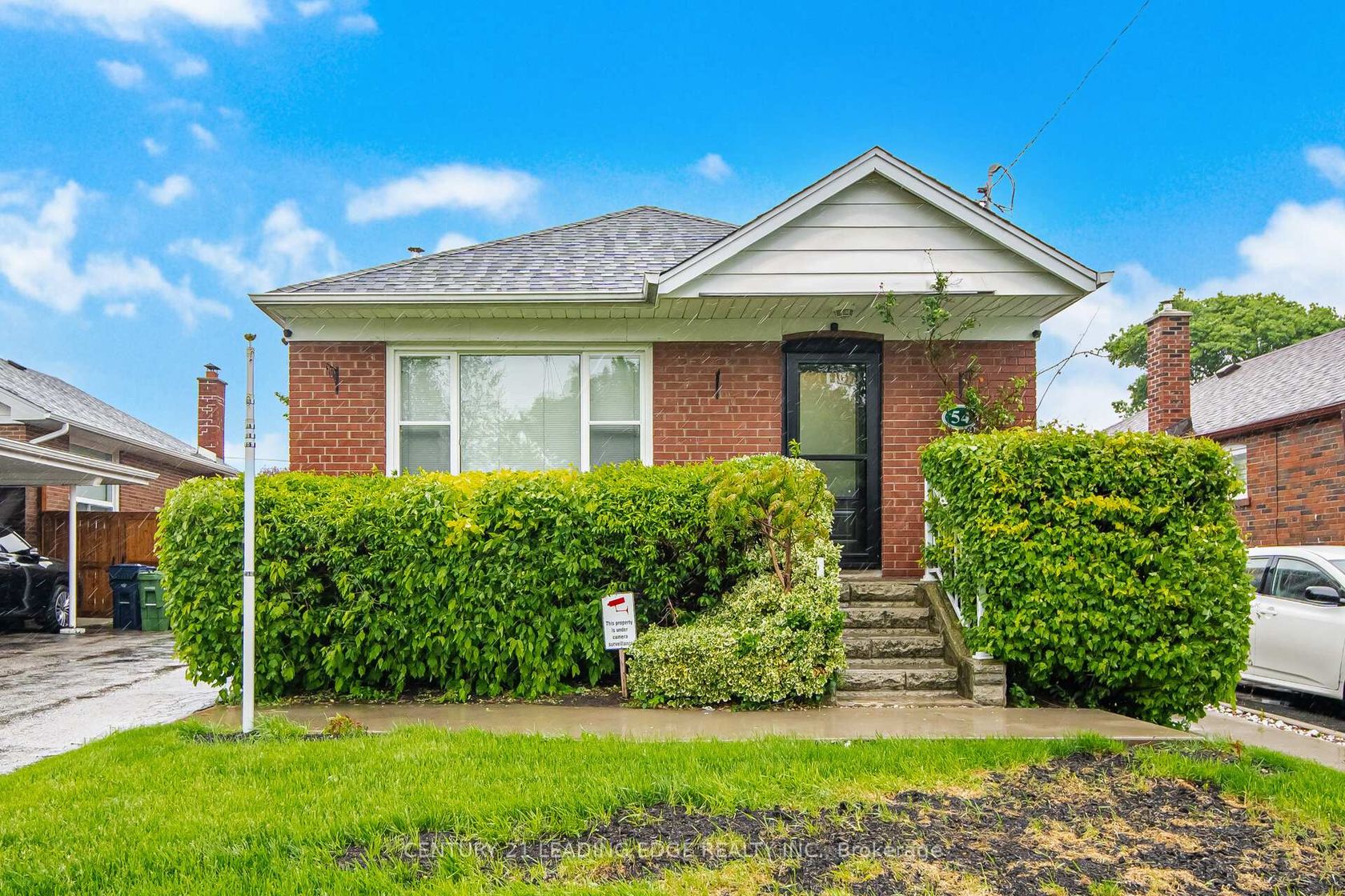 54 Lewiston Road, Dorset Park, Toronto 