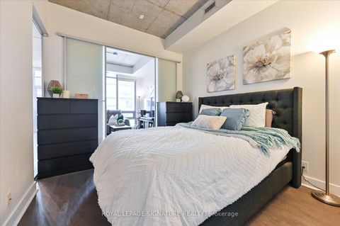Photo 12 at 420 - 399 Adelaide Street W, Waterfront Communities C1, Toronto