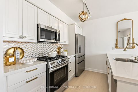 Photo 17 at 3812 - 10 Navy Wharf Court, Waterfront Communities C1, Toronto