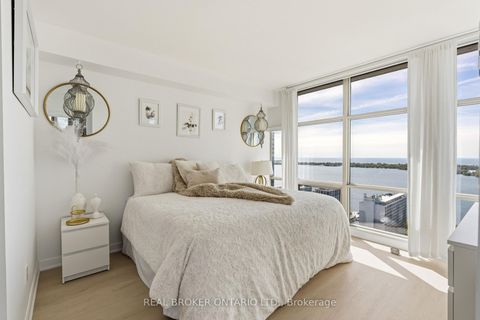 Photo 18 at 3812 - 10 Navy Wharf Court, Waterfront Communities C1, Toronto
