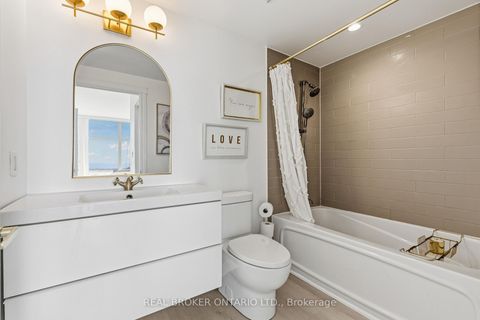 Photo 20 at 3812 - 10 Navy Wharf Court, Waterfront Communities C1, Toronto
