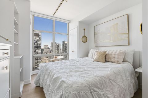 Photo 22 at 3812 - 10 Navy Wharf Court, Waterfront Communities C1, Toronto