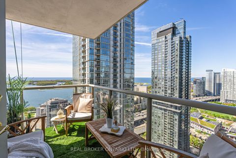 Photo 27 at 3812 - 10 Navy Wharf Court, Waterfront Communities C1, Toronto