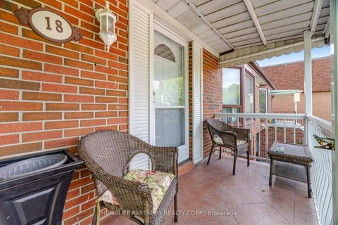 Photo 2 at 18 Zealand Road, Richview, Toronto