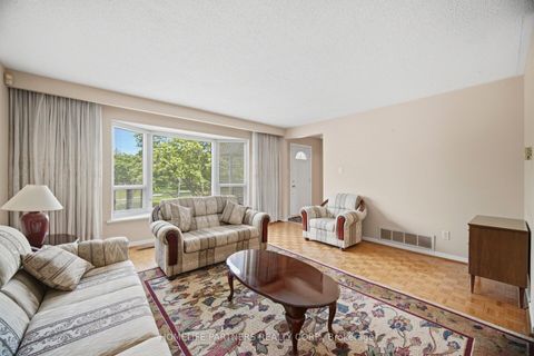 Photo 4 at 18 Zealand Road, Richview, Toronto