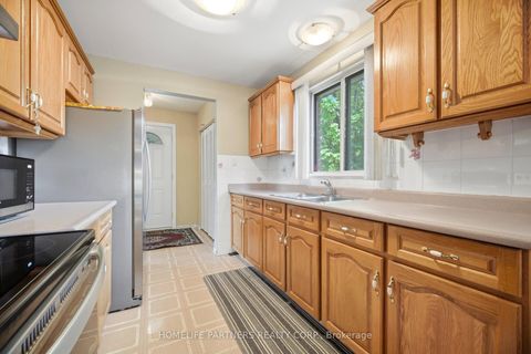 Photo 15 at 18 Zealand Road, Richview, Toronto