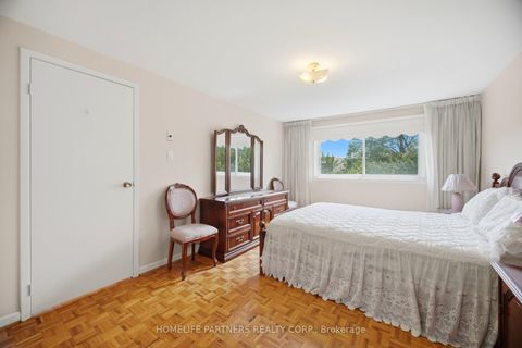 Photo 19 at 18 Zealand Road, Richview, Toronto