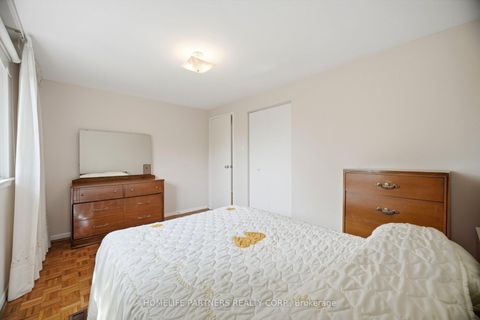 Photo 22 at 18 Zealand Road, Richview, Toronto