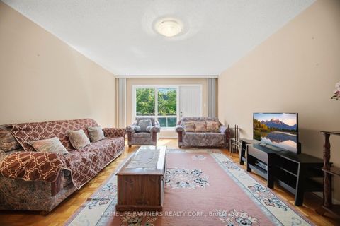 Photo 30 at 18 Zealand Road, Richview, Toronto