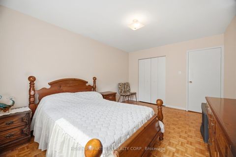 Photo 34 at 18 Zealand Road, Richview, Toronto