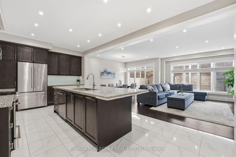 Photo 6 at 60 Tatton Court, King City, King