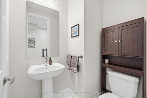 Photo 19 at 60 Tatton Court, King City, King