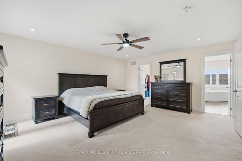 Photo 22 at 60 Tatton Court, King City, King