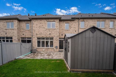 Photo 31 at 60 Tatton Court, King City, King