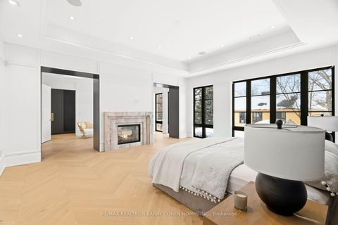 Photo 10 at 106 Yorkminster Road, Windfields, Toronto