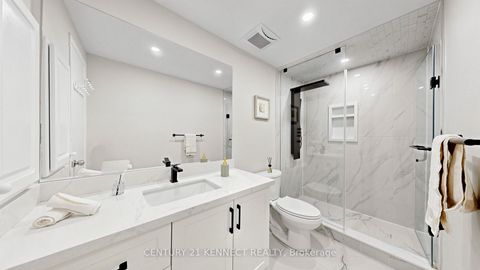 Photo 17 at 9 - 260 Avenue Road, North Richvale, Richmond Hill