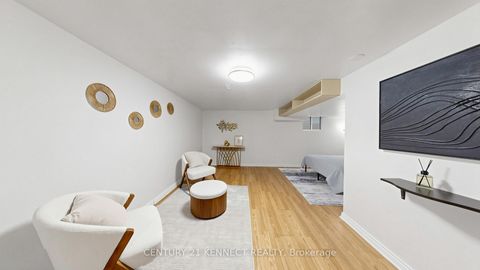 Photo 20 at 9 - 260 Avenue Road, North Richvale, Richmond Hill