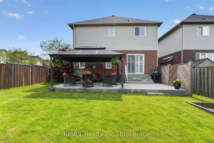Photo 39 at 29 Springbreeze Heights, Stoney Creek, Hamilton