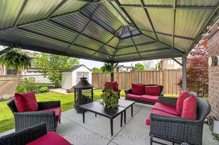 Photo 43 at 29 Springbreeze Heights, Stoney Creek, Hamilton