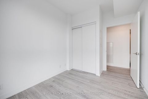 Photo 11 at 1106 - 2020 Bathurst Street, Cedarvale, Toronto